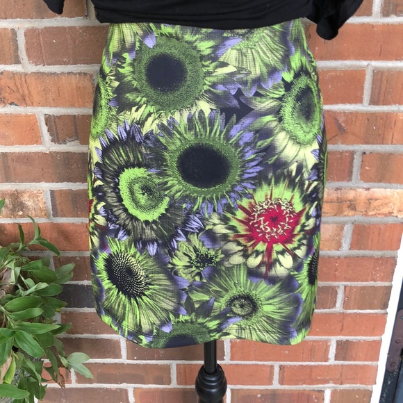 Xhilaration Dresses & Skirts - neon flower print scuba skirt